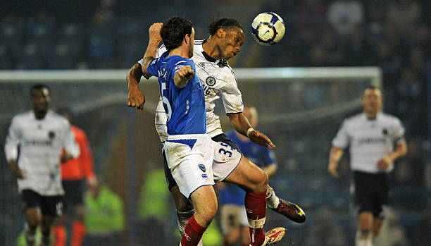 他的特点是 他的特点是